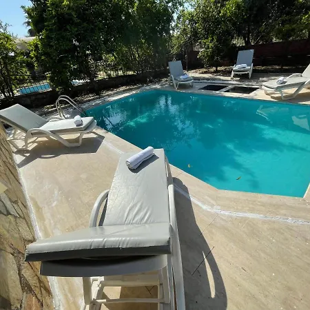 Summeryaz 4+1 Private Vila